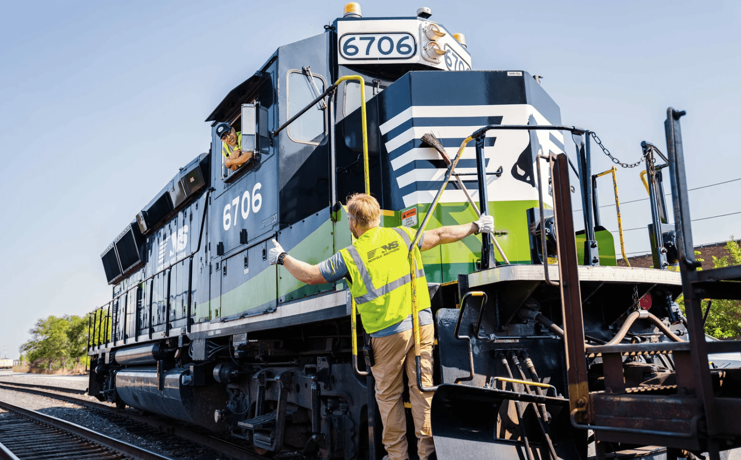 Σιδηρόδρομοι: Η Union Pacific διερευνά συμφωνία για την Norfolk Southern