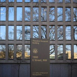 ΗΠΑ: Λιγότερες απολύσεις ομοσπονδιακών υπαλλήλων – Υπαναχωρεί πάλι η κυβέρνηση Τραμπ