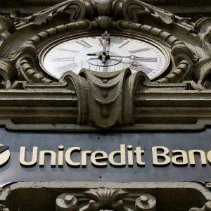 UniCredit: Απαραίτητη η έξοδος από Ρωσία για την συγχώνευση με BPM