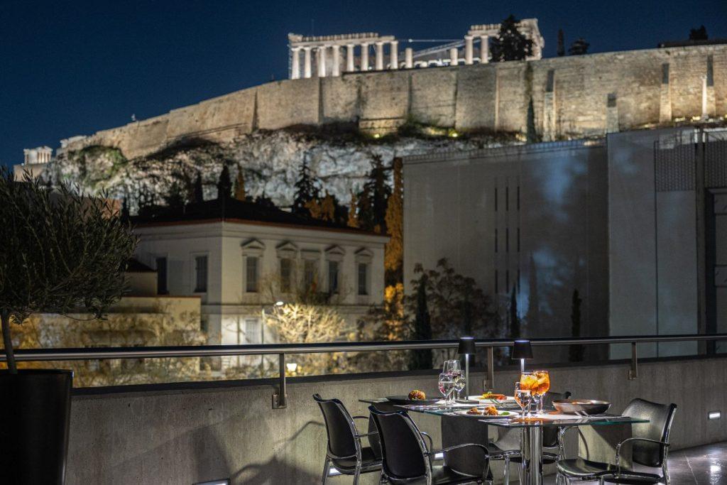 Αυγουστιάτικη Πανσέληνος στο Μουσείο Ακρόπολης