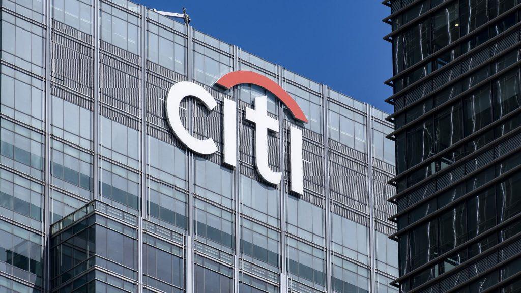 Citi: Νέες τιμές-στόχοι για Εθνική Τράπεζα και Alpha Bank