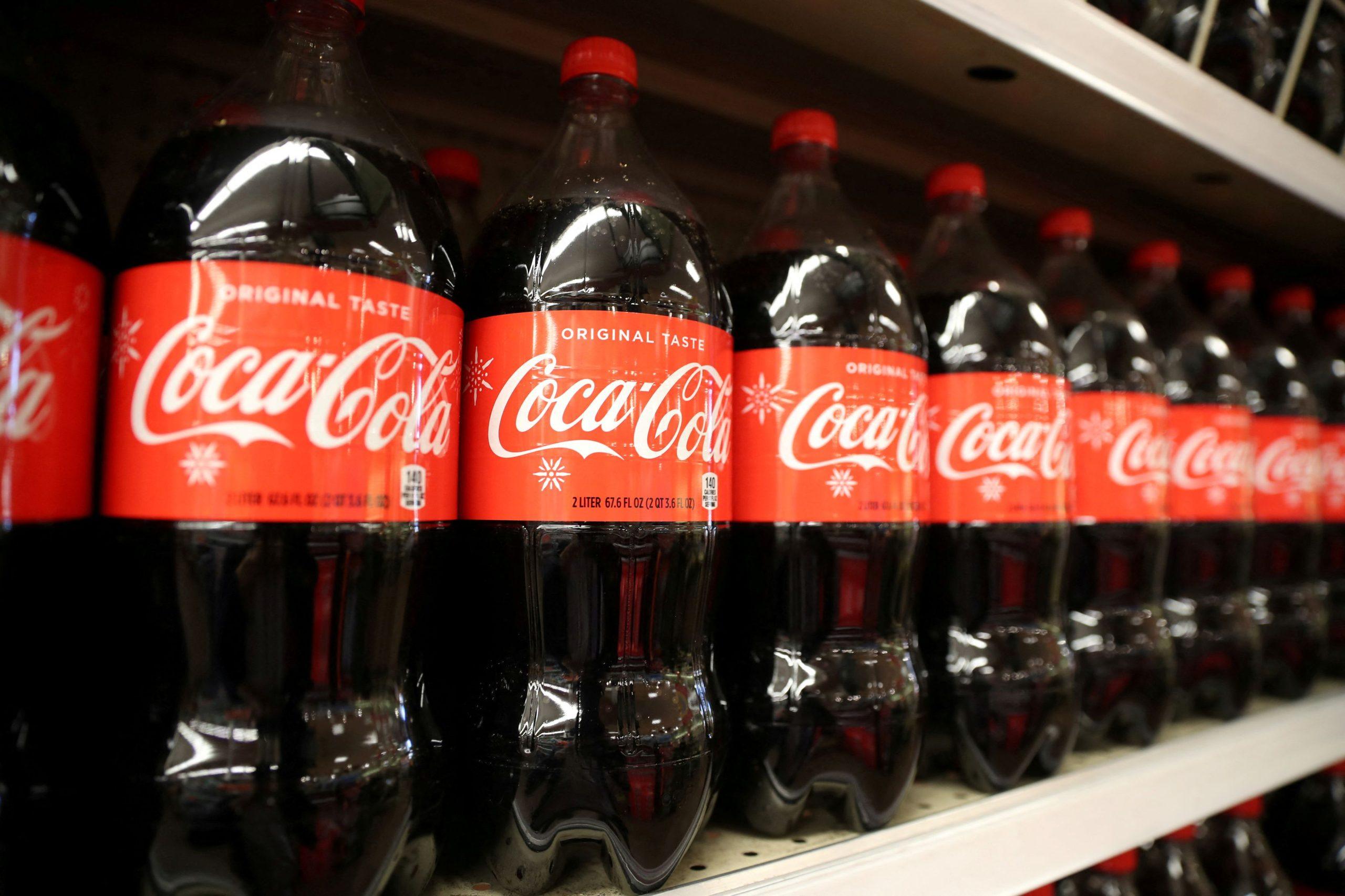 Coca-Cola: Από φθινόπωρο στις ΗΠΑ η κόλα με ζάχαρη από ζαχαροκάλαμο