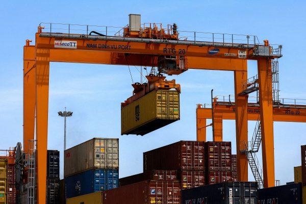 Δασμοί: Εμπορικοί εταίροι των ΗΠΑ σπεύδουν για συμφωνίες πριν το τελεσίγραφο Τραμπ