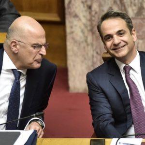 SAFE: Η διαρκής κόντρα Μητσοτάκη – Δένδια