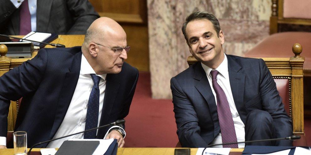 SAFE: Η διαρκής κόντρα Μητσοτάκη – Δένδια