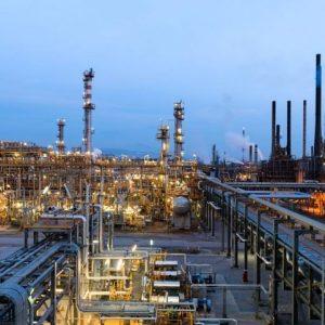Goldman Sachs: Συστάσεις «Neutral» για MOH και «πώληση» για HELLENiQ ENERGY