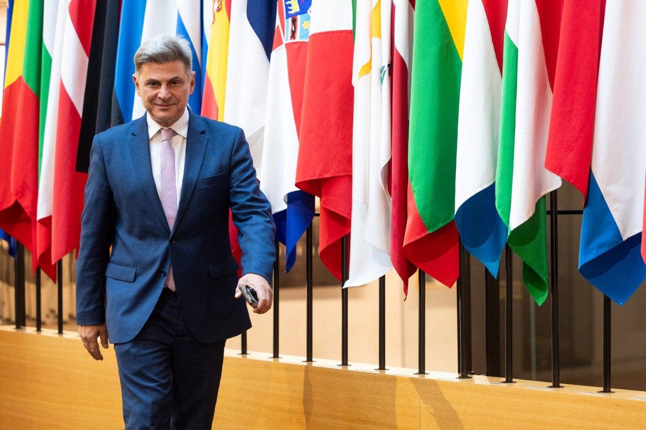 Νικόλας Φαραντούρης: «Ο Ερντογάν προχωρά τη σύνδεση με Κατεχόμενα – Θα αντιδράσουμε;»
