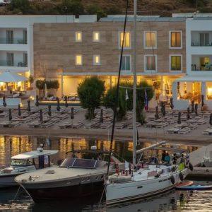Πάτμος: Το στοίχημα Καραμούζη και Marriott με την επένδυση σε ξενοδοχείο