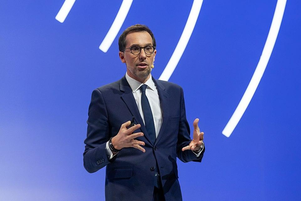 L’Oréal: Γιατί συνεχίζει να εξαγοράζει άλλες μάρκες