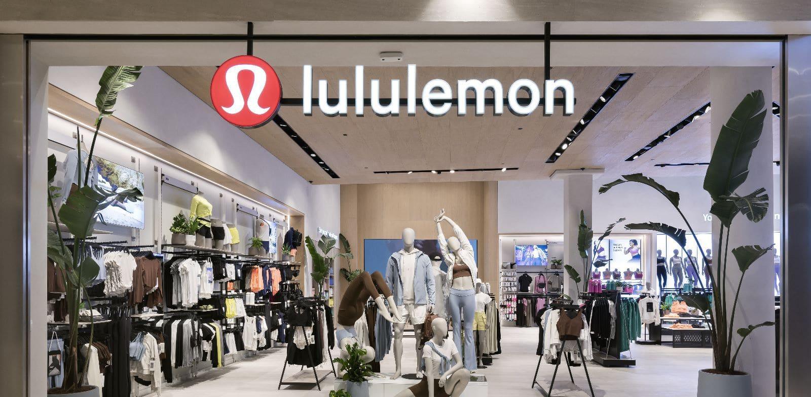 Lululemon vs Costco: Μια «μάχη» δίχως τέλος για τις… μαϊμούδες