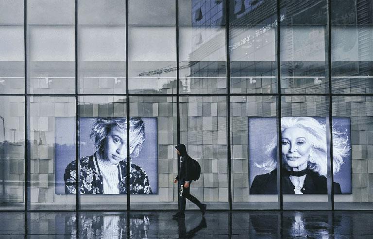 Nike, Kering, Victoria’s Secret: Ποιοι είναι οι άνθρωποι που γύρισαν το παιχνίδι