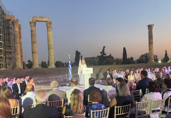 Ενωση Ελλήνων Εφοπλιστών: Απένειμε 130 υποτροφίες σε νέους