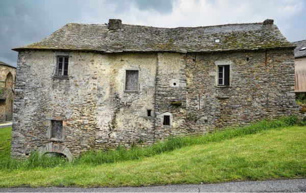 ΣτΕ: Όχι άλλες κατεδαφίσεις «στα τυφλά» σε παραδοσιακούς οικισμούς