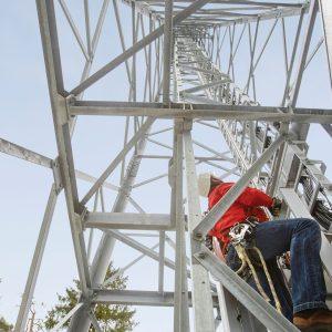 Vodafone: Eυθυγράμμιση κεραιών δικτύου κινητής από το διάστημα