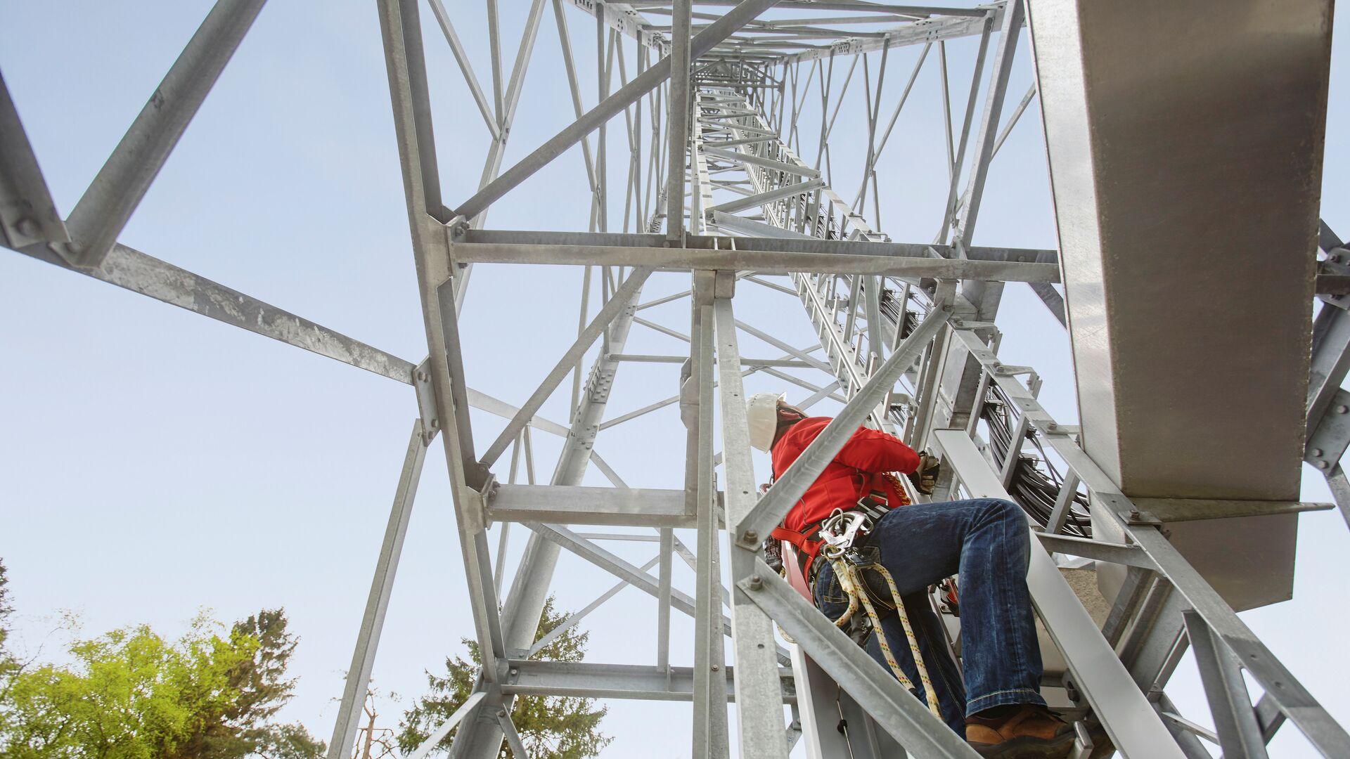Vodafone: Eυθυγράμμιση κεραιών δικτύου κινητής από το διάστημα