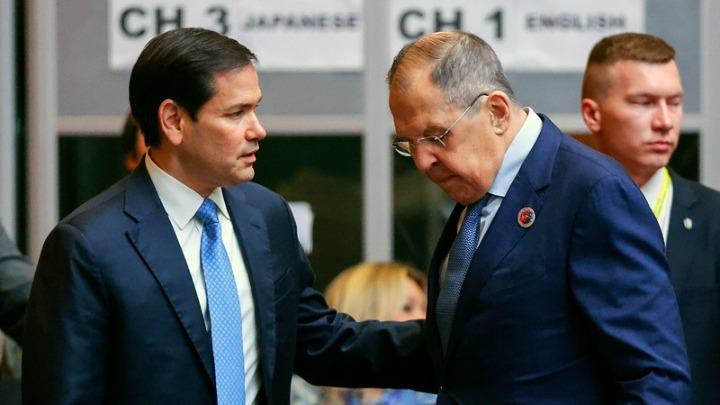 Λαβρόφ – Ρούμπιο: Νέα σύντομη συνάντηση – Τι συζήτησαν