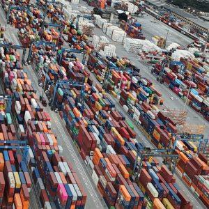 Δασμοί: Πώς επηρεάζουν τις ελληνικές εξαγωγές