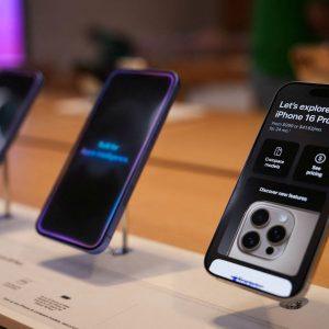Apple: Μαζικές αποχωρήσεις στελεχών ΑΙ – Γιατί «σφάζονται» οι εταιρείες