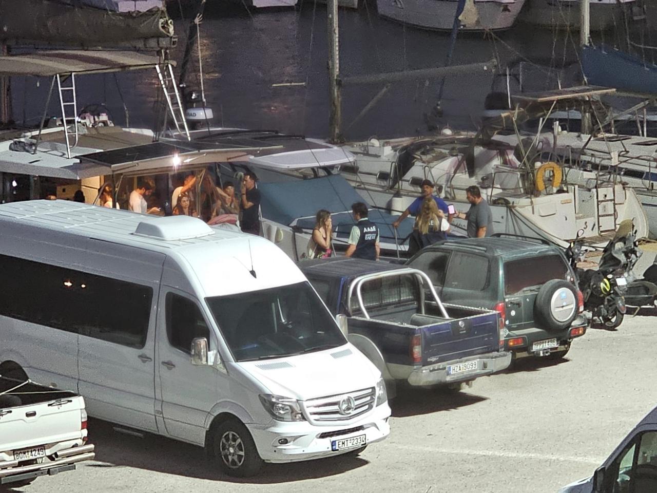 ΑΑΔΕ: Φοροδιαφυγή πολλαπλών επιπέδων σε ημερόπλοια της Σαντορίνης