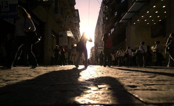 Eurostat: Σχεδόν το 9% στην ΕΕ δεν έχει την οικονομική δυνατότητα να αγοράσει ένα κανονικό γεύμα