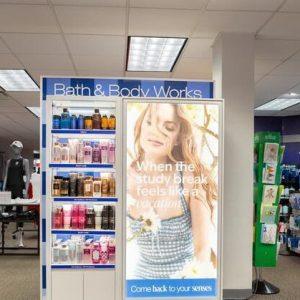 Bath & Body Works: Κίνηση έκπληξη από την αλυσίδα καλλυντικών