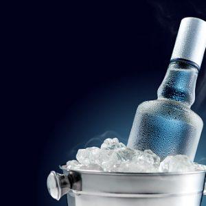 Βότκα και duty free: Μάχη για την premium εικόνα στη σκιά των εκπτώσεων