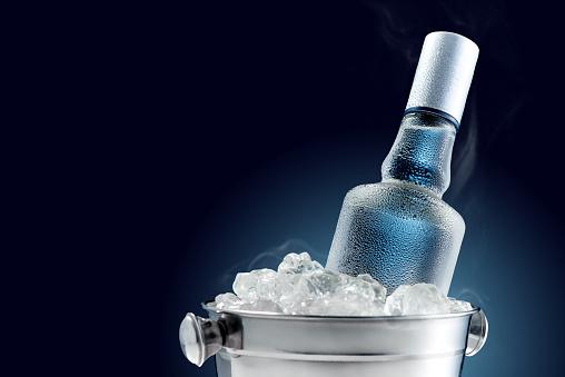 Βότκα και duty free: Μάχη για την premium εικόνα στη σκιά των εκπτώσεων