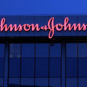 Johnson & Johnson: Επένδυση 2 δισ. δολαρίων στις ΗΠΑ υπό τον φόβο των δασμών Τραμπ