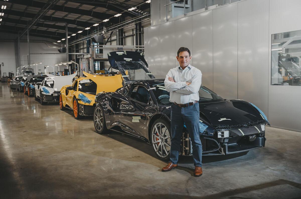 Lotus: Χαοτικές αλλαγές και αποχωρήσεις – Τι ψάχνει στις ΗΠΑ