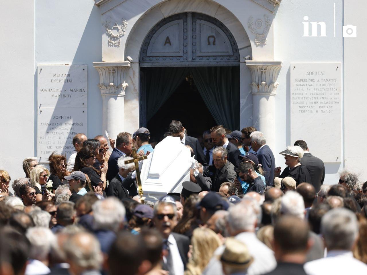 Λένα Σαμαρά: Το τελευταίο αντίο στην κόρη του Αντώνη Σαμαρά