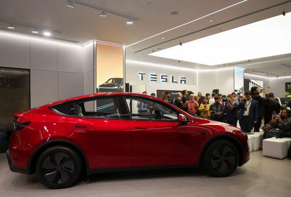 Tesla: Νέα μείωση πωλήσεων στην Ευρώπη παρά το λίφτινγκ του Model Y