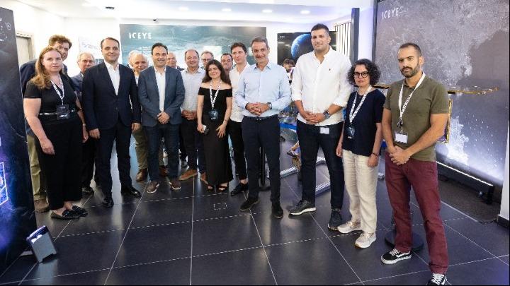 Μητσοτάκης: Επίσκεψη στην ICEYE κατασκευάστρια δορυφόρων SAR