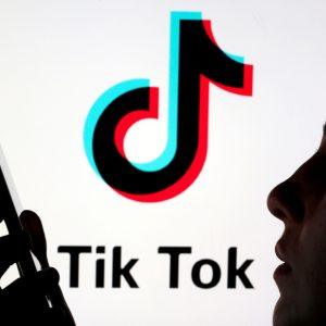 Tik Tok: Συμφωνία-πλαίσιο ΗΠΑ–Κίνας με «κόκκινες γραμμές» για ασφάλεια και πολιτική επιρροή