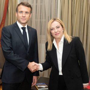 Γαλλία: Παίρνει τη θέση της Ιταλίας ως το «μαύρο πρόβατο» της κρίσης στην Ευρώπη [γραφήματα]