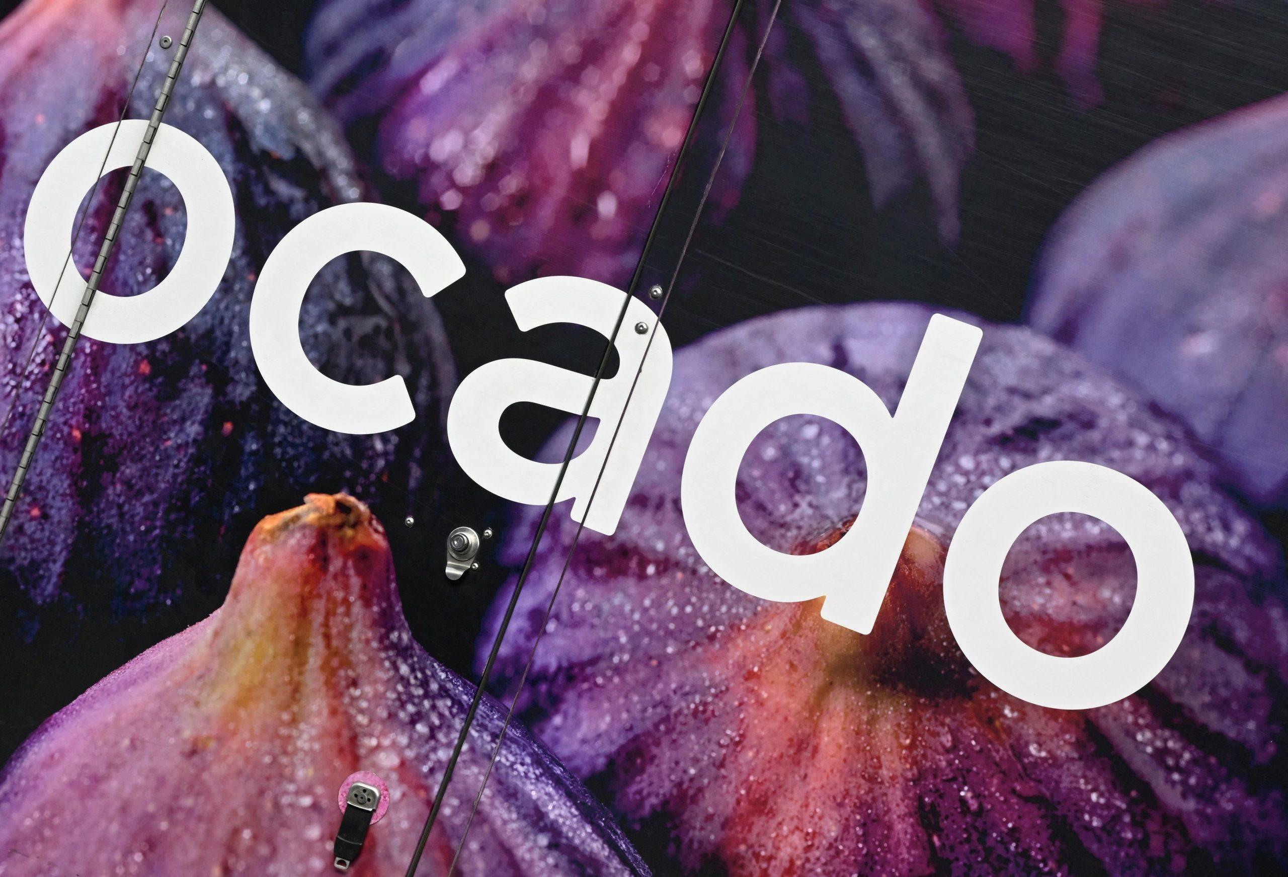 Ocado: Υπό πίεση μετά την επανεξέταση των ρομποτικών αποθηκών της Kroger