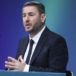 Ανδρουλάκης: Πρώτο το ΠΑΣΟΚ για να αλλάξει κυβέρνηση