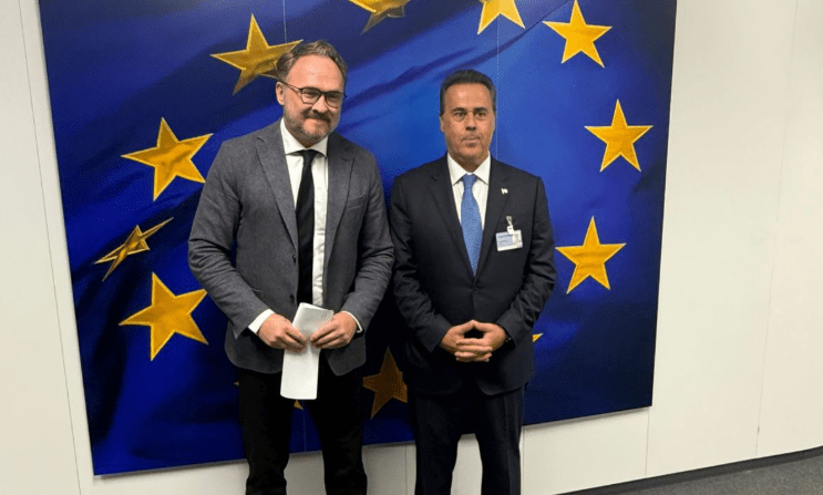 Παπασταύρου: Το καλώδιο Ελλάδας – Κύπρου στη συνάντηση με Γιόργκενσεν