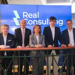 Real Consulting: Πρόβλεψη για διψήφια ανάπτυξη και το 2025