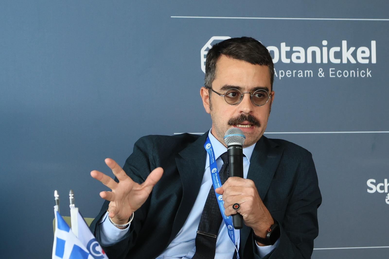 ΑΔΜΗΕ: Τρία εμπόδια για τα έργα των ηλεκτρικών διασυνδέσεων