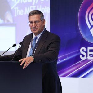 Μυλωνάς (Εθνική Τράπεζα): Η Ελλάδα χρειάζεται 30 δισ. μέχρι το 2030 για σταθεροποίηση των ΑΠΕ