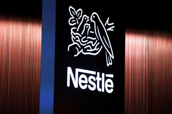 Nestlé: Επενδυτές απαιτούν την παραίτηση του προέδρου