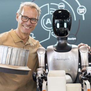 Ant: Αποκάλυψε το πρώτο της ανθρωποειδές ρομπότ