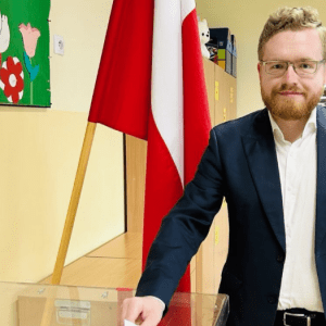 Ρωσία: Xάκερ στοχεύουν πολωνικά νοσοκομεία και αστικά δίκτυα ύδρευσης