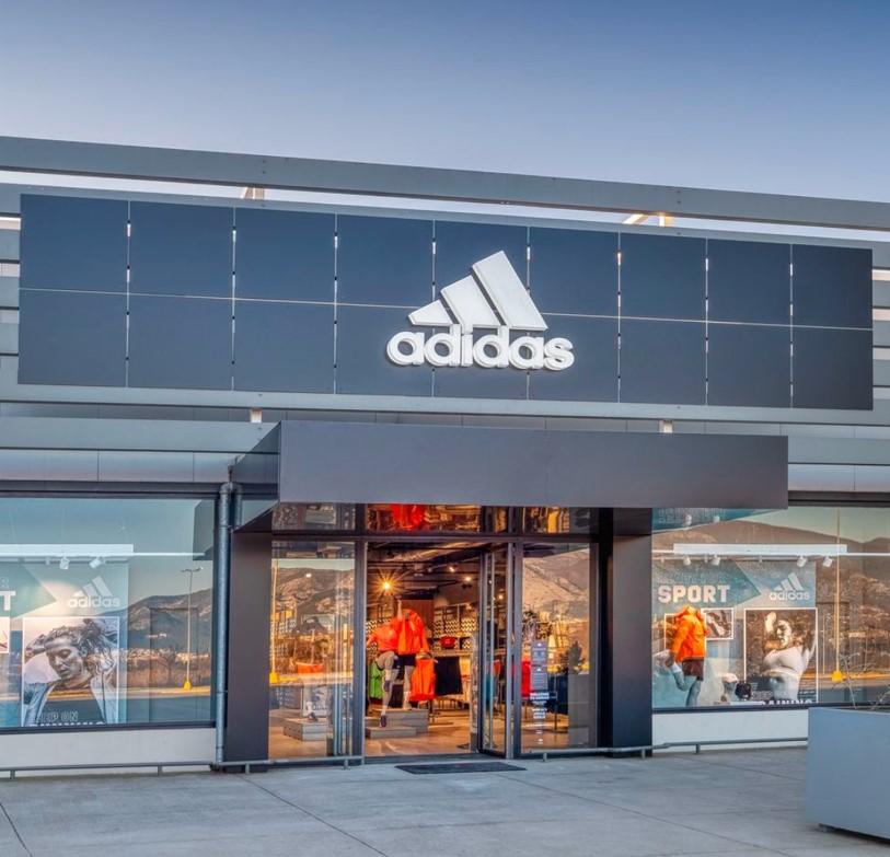 Adidas: Εξωστρέφεια και ανάπτυξη για την ελληνική θυγατρική – Οι νέοι στόχοι