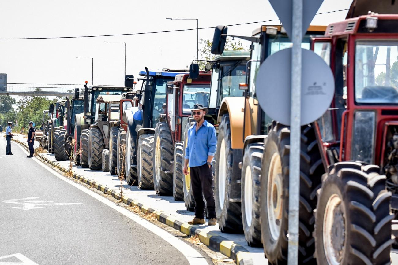 Θεσσαλία: Ραντεβού στα μπλόκα δίνουν αγρότες και κτηνοτρόφοι