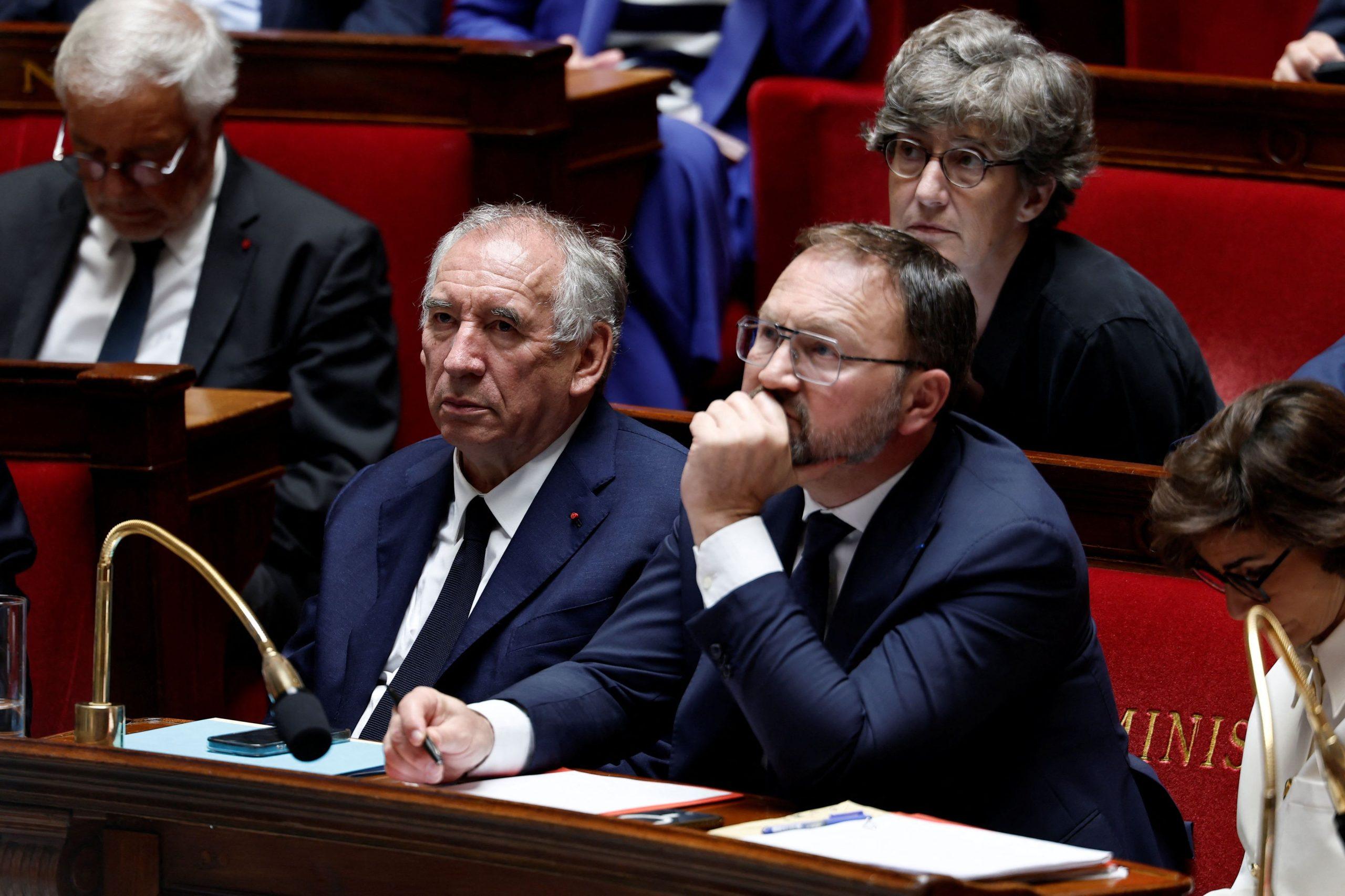 Γαλλία: Ο Μπαϊρού προειδοποιεί για κρίση χρέους καθώς η κυβέρνηση οδεύει προς πτώση