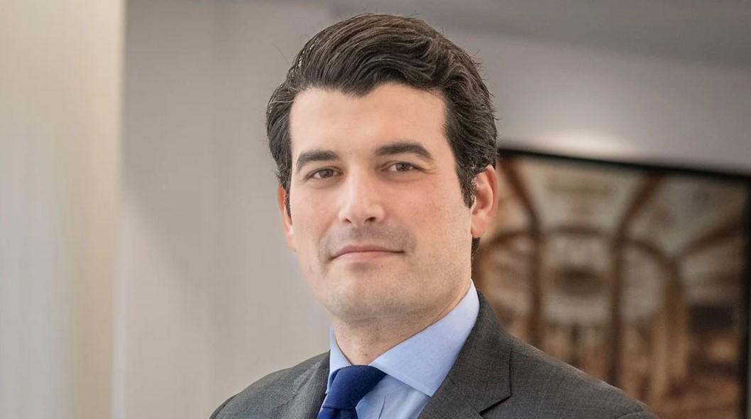 Chanel: Ποιος είναι ο Arthur Heilbronn, o «χρυσός» κληρονόμος 
