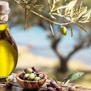 Ελαιόλαδο: Αντιμέτωπο με την κλιματική απειλή και τις αγορές