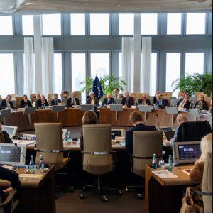 Μη τραπεζική χρηματοοικονομική διαμεσολάβηση (NFBI): Πού εντοπίζονται οι κίνδυνοι