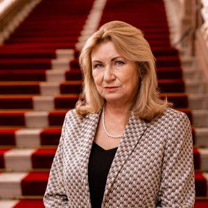 Τσεχία: Κεντρική τραπεζίτης προβλέπει για μεγαλύτερο διάστημα «σφιχτή» πολιτική